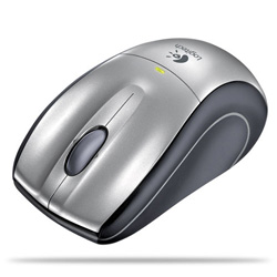 Logitech V320